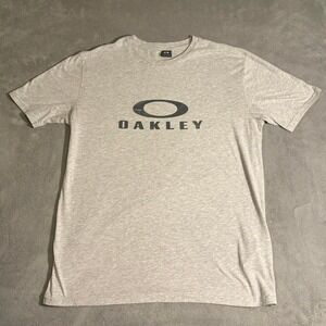 2000s Grey Oakley men's‎ t-shirt Large